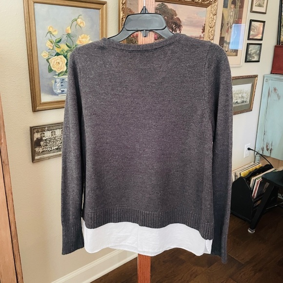 Ivanka Trump zip shoulder layered sweater faux shirt tail SZ S charcoal gray - Picture 8 of 8